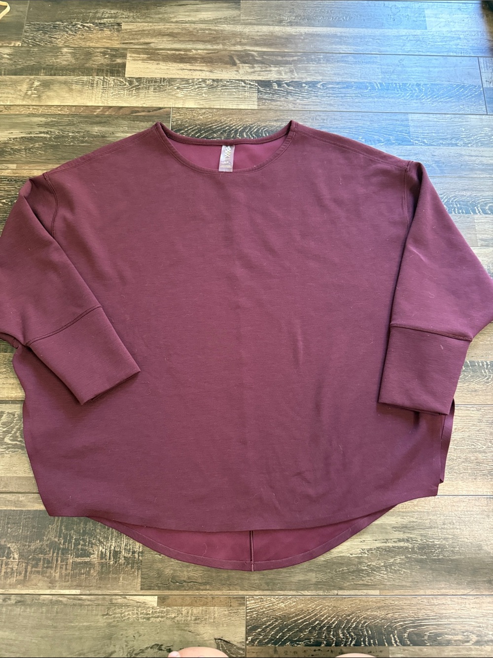 RHONE Women's Crewneck Sweatshirt in Plum